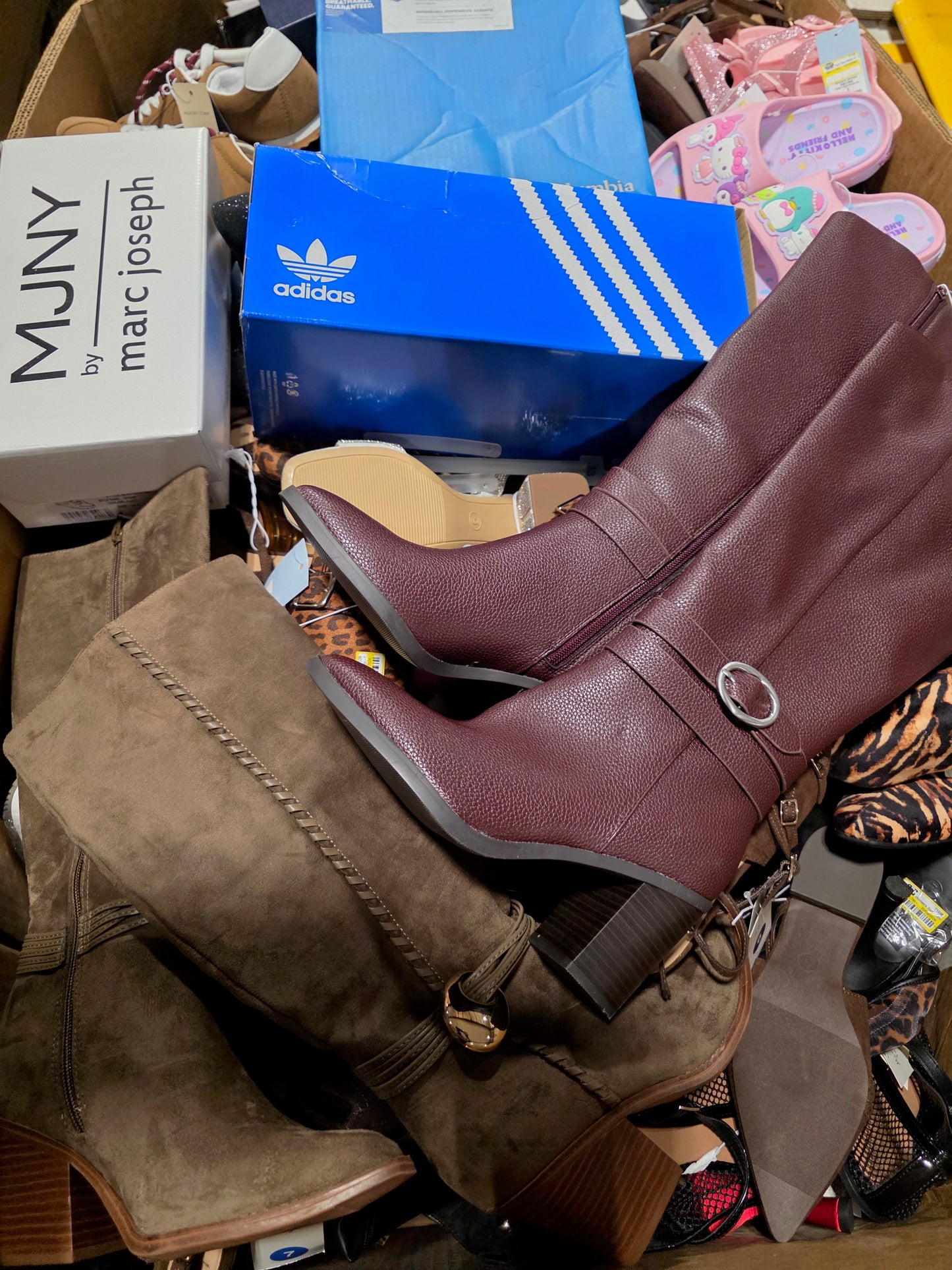 Shoe Mystery Box (MEDIUM)